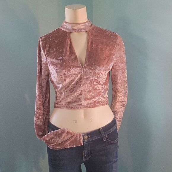 Crushed velvet crop top - Picture 1 of 6